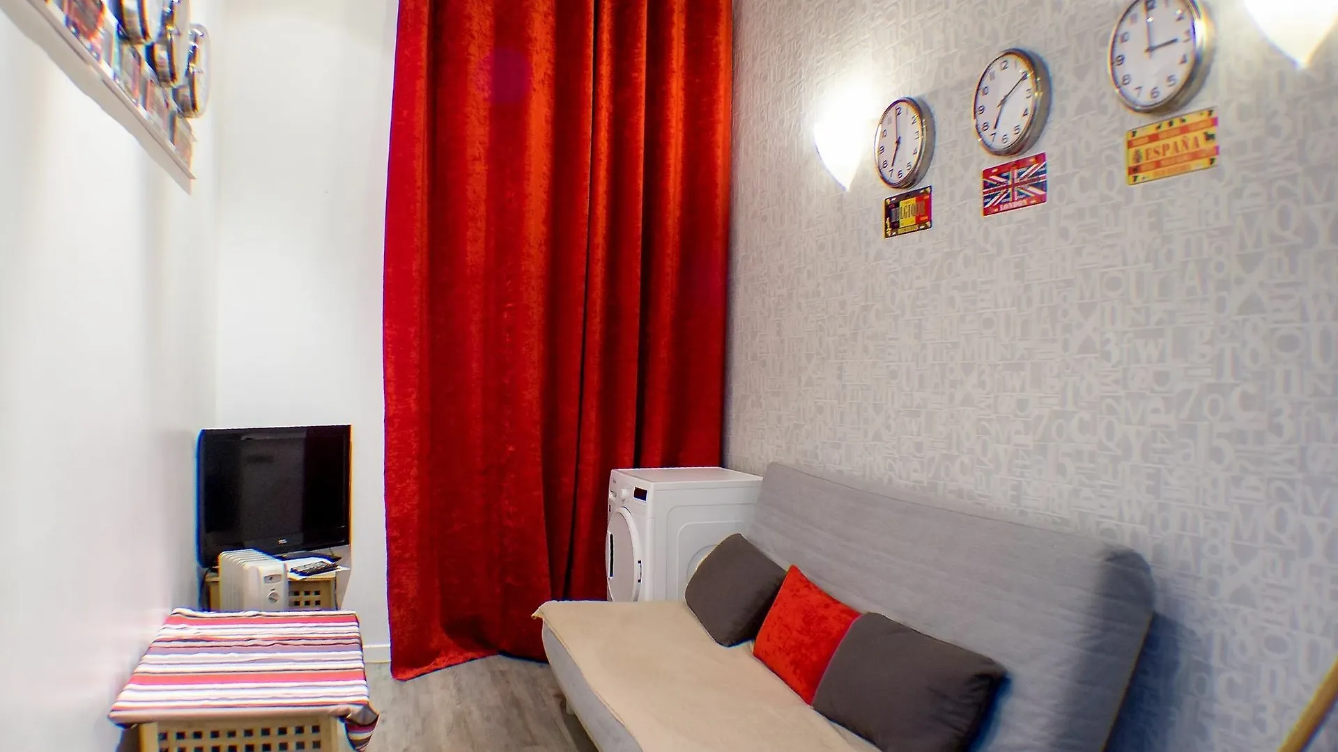 Petit Pompidou Apartment *